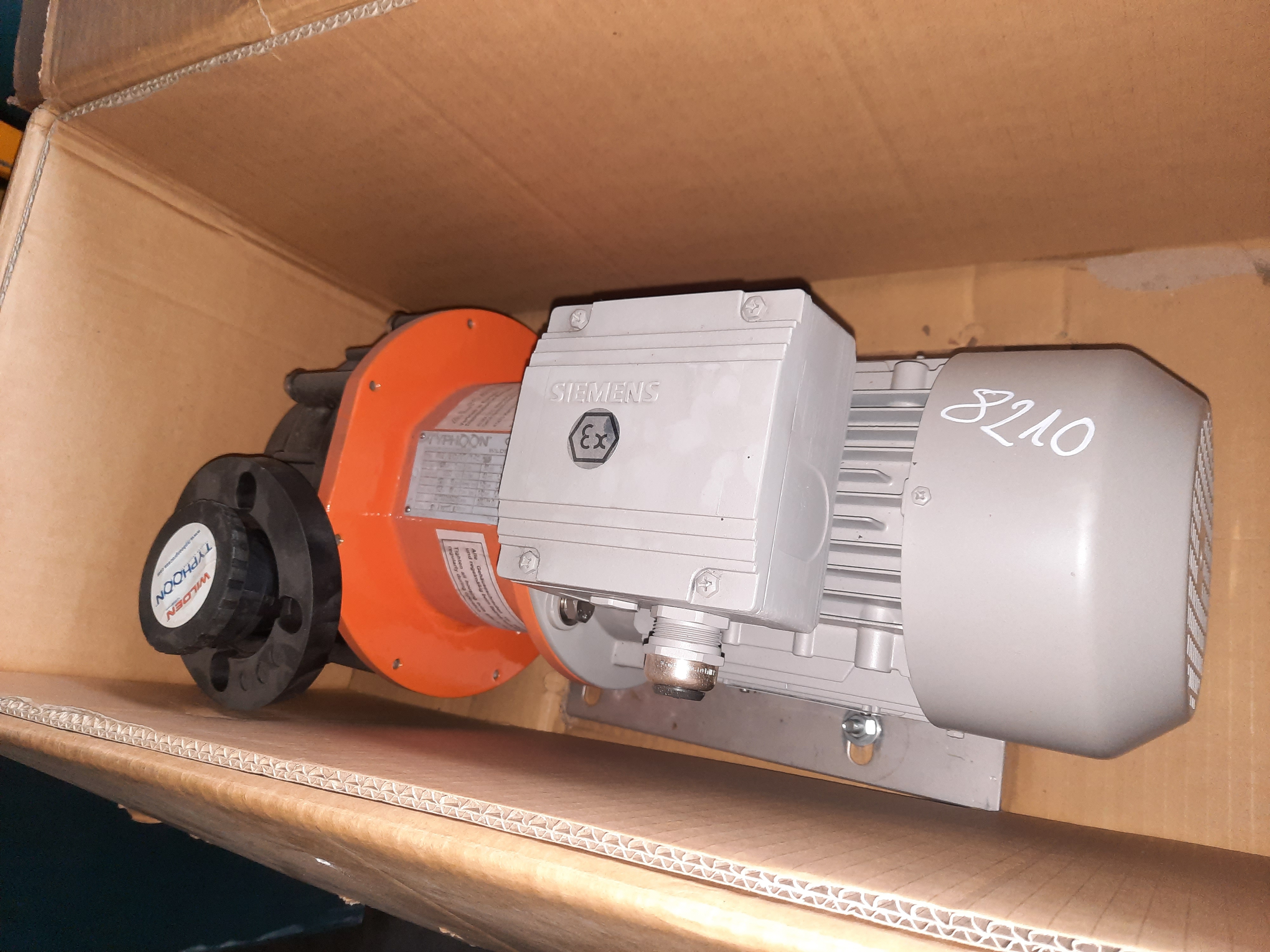 Typhoon 6LE/EC/VT/142/XX ipari centrifugálszivattyú – 1,5 kW, 200 l/perc