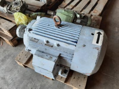 Halter DE 225S-4 háromfázisú villanymotor – 37 kW, 1470 ford./perc, 380 V