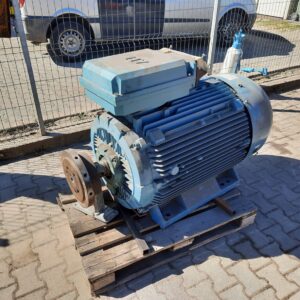 ABB villanymotor (azonosító: 5209) teljesítmény: 355 kW, 1487 fordulat/perc