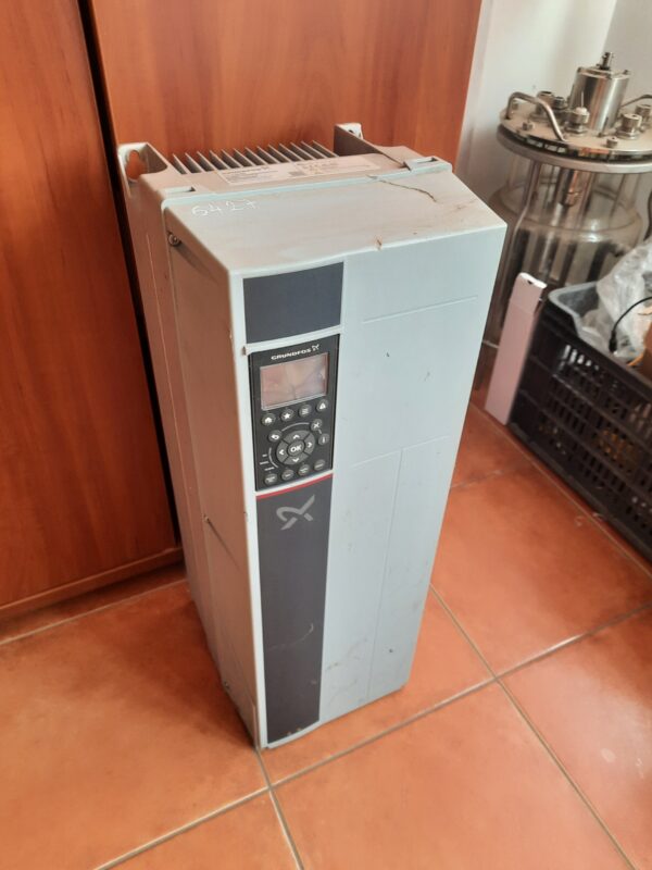 Grundfos frekvenciaváltó (azonosító: 6427) teljesítmény: 22kW - Image 2